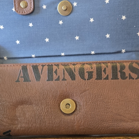 Loungefly Blue and Brown Wallet with Captain American Shield and Flag Design - Picture 4 of 5